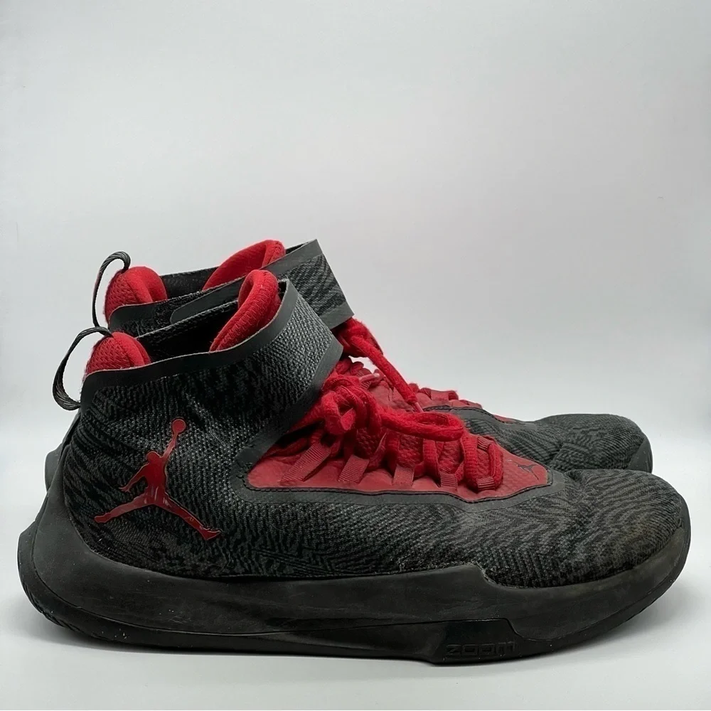 Jordan Fly Unlimited Anthracite & Gym Red Sneakers